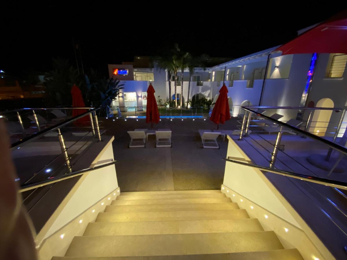 Ganimede Hotel 4*