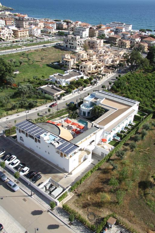 Ganimede Hotel 4*